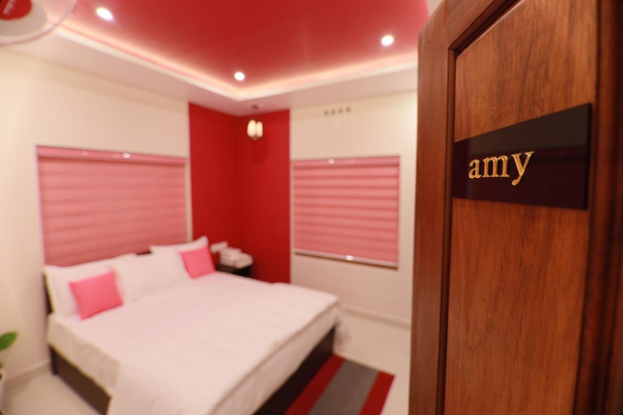 Valentine Holidays Sultan Bathery Exterior foto