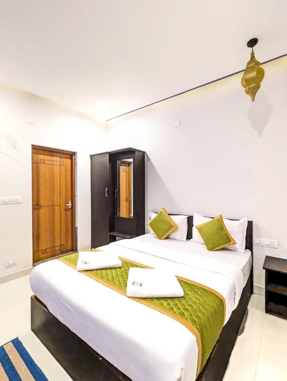 Valentine Holidays Sultan Bathery Exterior foto